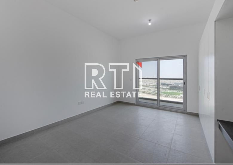 BRAND NEW APARTMENT | SPACIOUS LAYOUT | READY TO MOVE IN